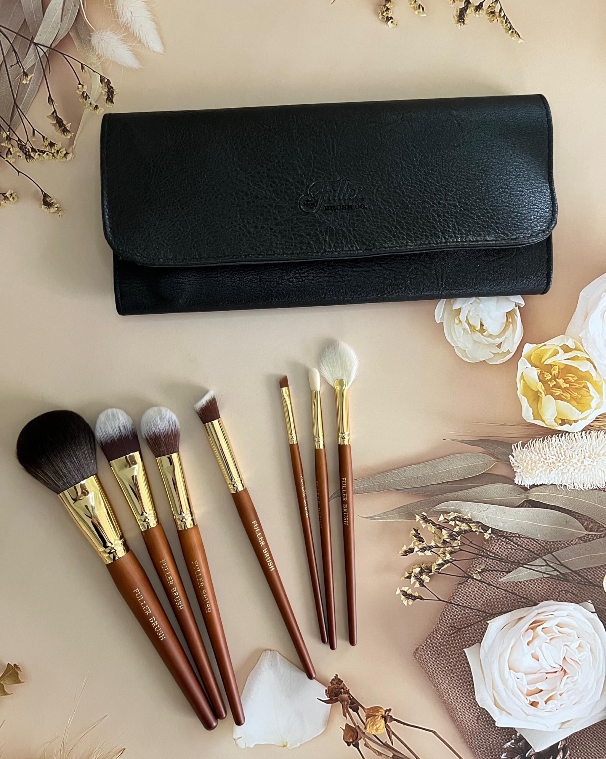 Fuller Brush Cosmetic Brush Set with Case – 7-Piece Makeup Brush Collection for Face & Eyes – Includes Powder, Foundation, Blush, Concealer, Eyeliner, Fan & Blending Brushes – Synthetic Bristles